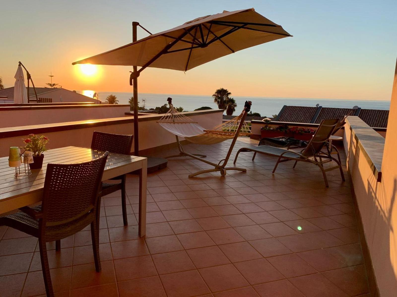Magabu 37 Cefalu Exterior photo